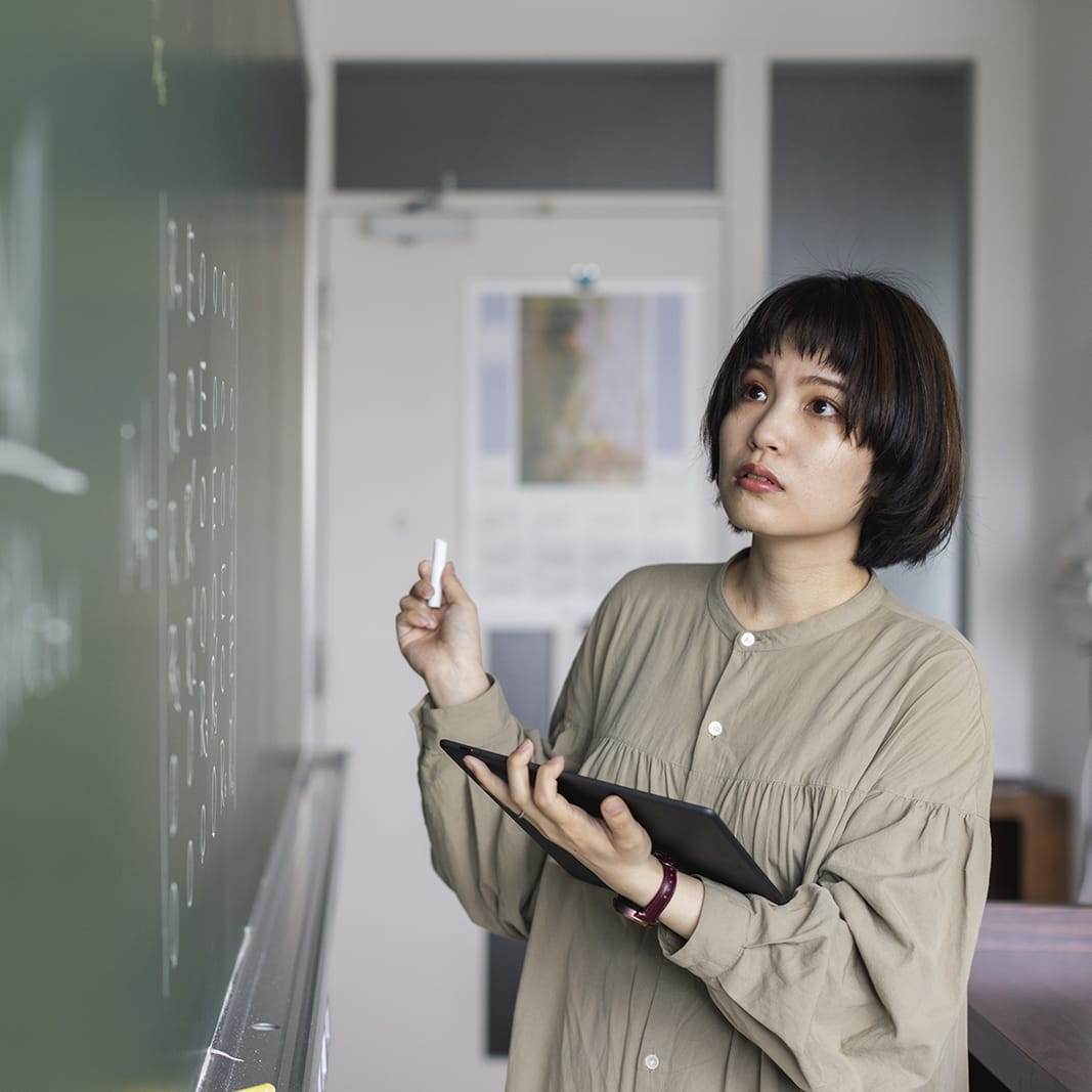 阿蘇 愛理先生