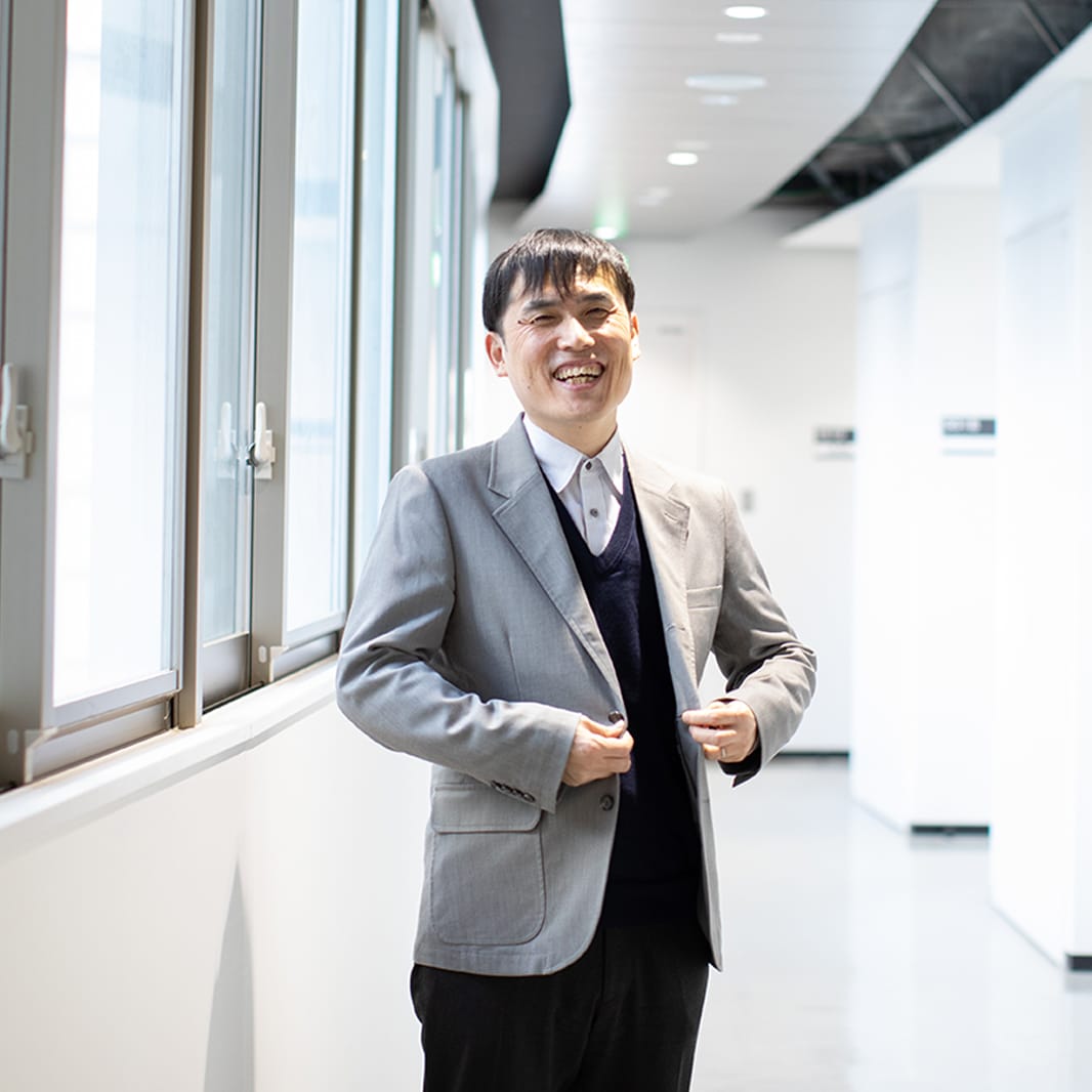 秋山 正幸先生